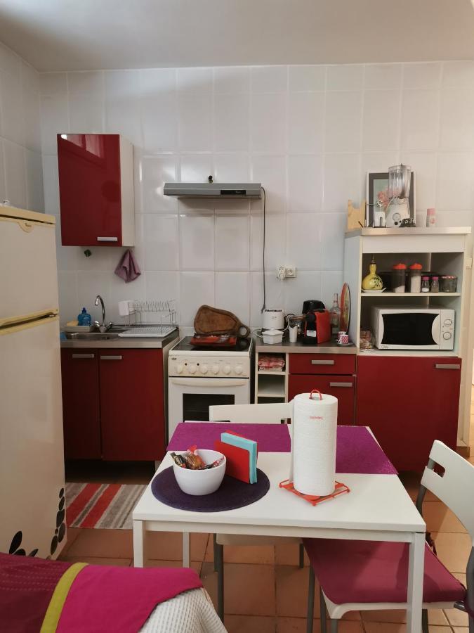 Appartement En Sous Sol De Villa Avec Acces Jardin Et Piscine มาร์กเซย ภายนอก รูปภาพ