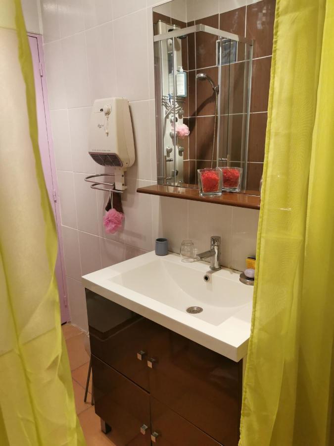 Appartement En Sous Sol De Villa Avec Acces Jardin Et Piscine มาร์กเซย ภายนอก รูปภาพ