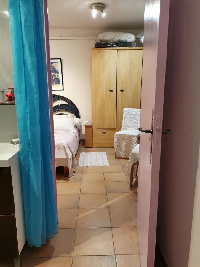 Appartement En Sous Sol De Villa Avec Acces Jardin Et Piscine มาร์กเซย ภายนอก รูปภาพ